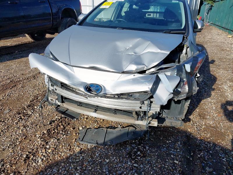 2017 TOYOTA PRIUS BUSINESS ED + VVT-I 