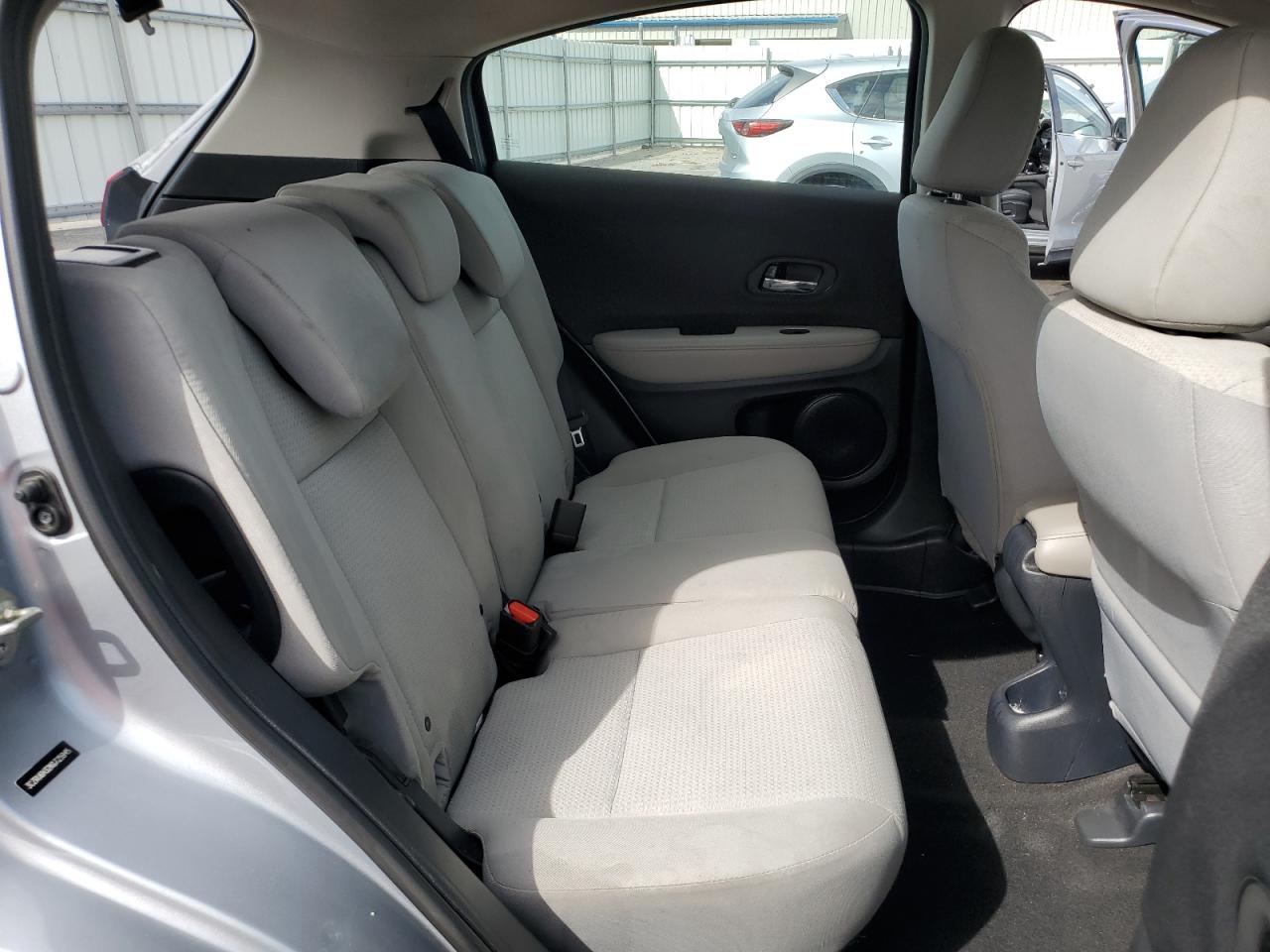 2019 Honda Hr-V Lx VIN: 3CZRU6H32KG725945 Lot: 80830655