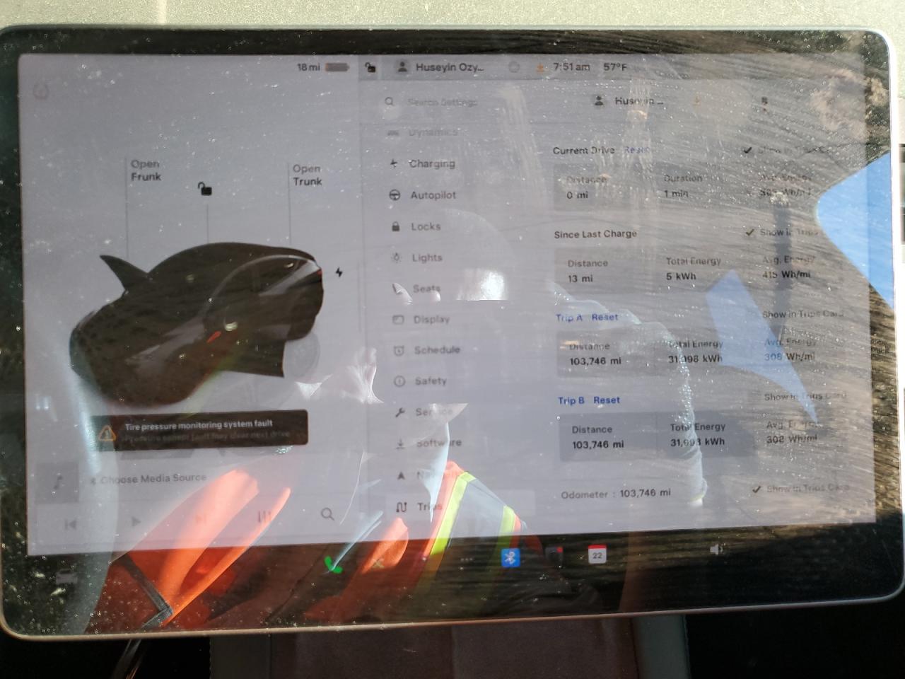 2022 Tesla Model Y VIN: 7SAYGDEF5NF410291 Lot: 80908175