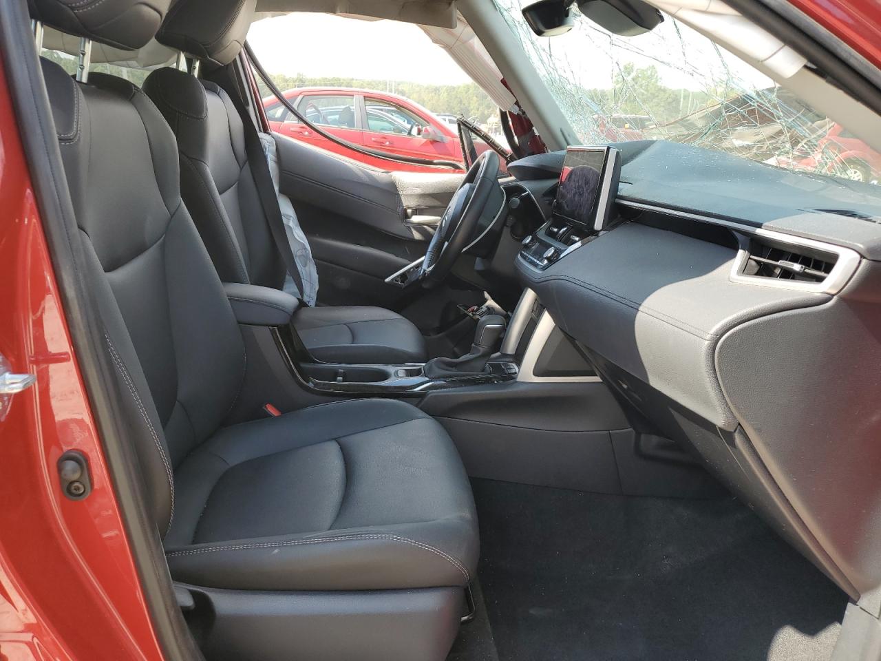 2023 Toyota Corolla Cross Xle VIN: 7MUDAABG7PV055153 Lot: 80059925