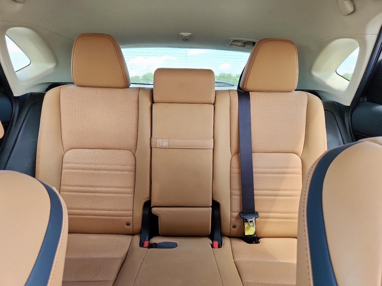 2017 Lexus Nx 200T Base VIN: JTJYARBZ3H2058388 Lot: 81260165