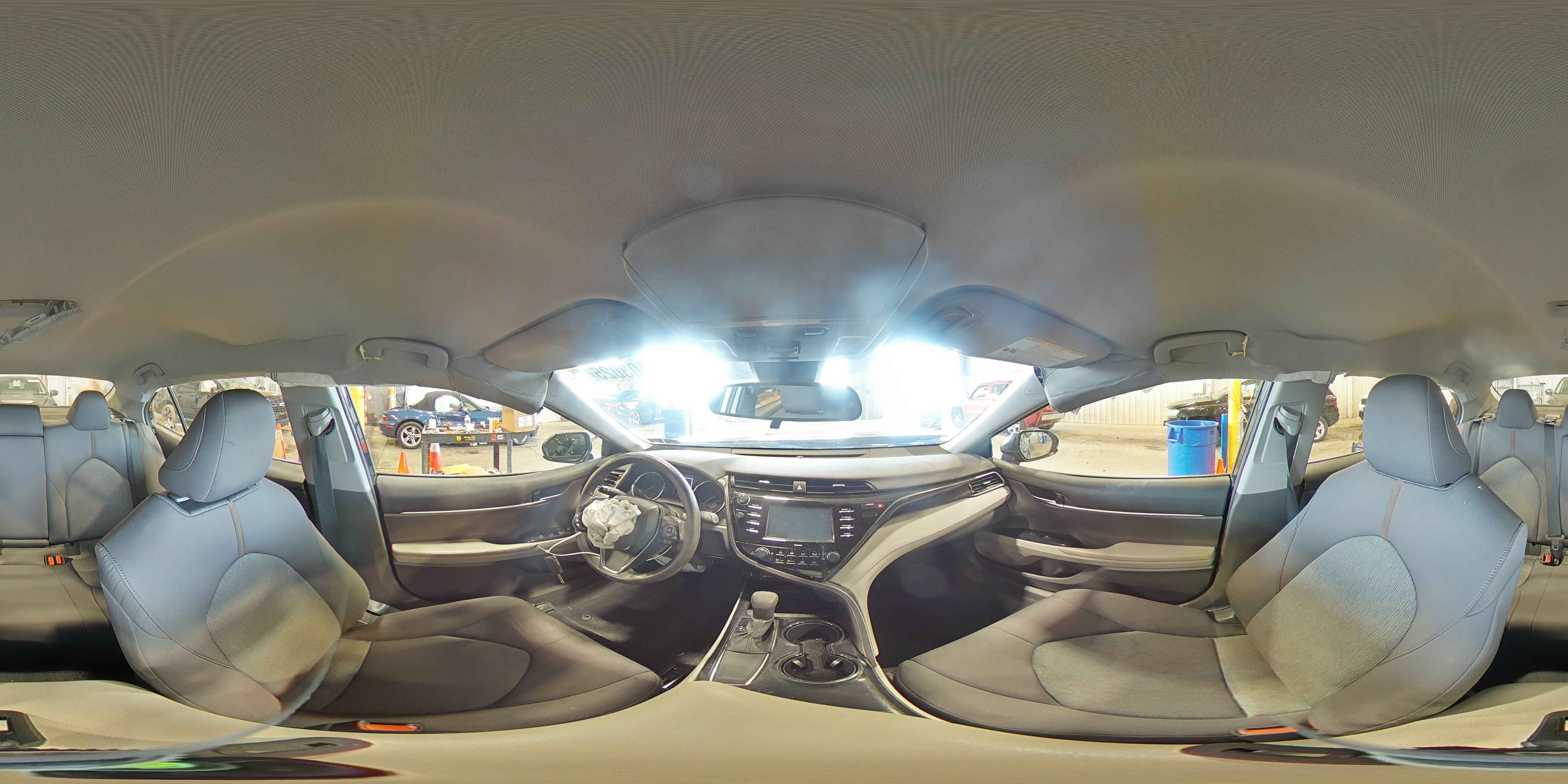 2020 Toyota Camry Le VIN: 4T1C11AK9LU983043 Lot: 81403025