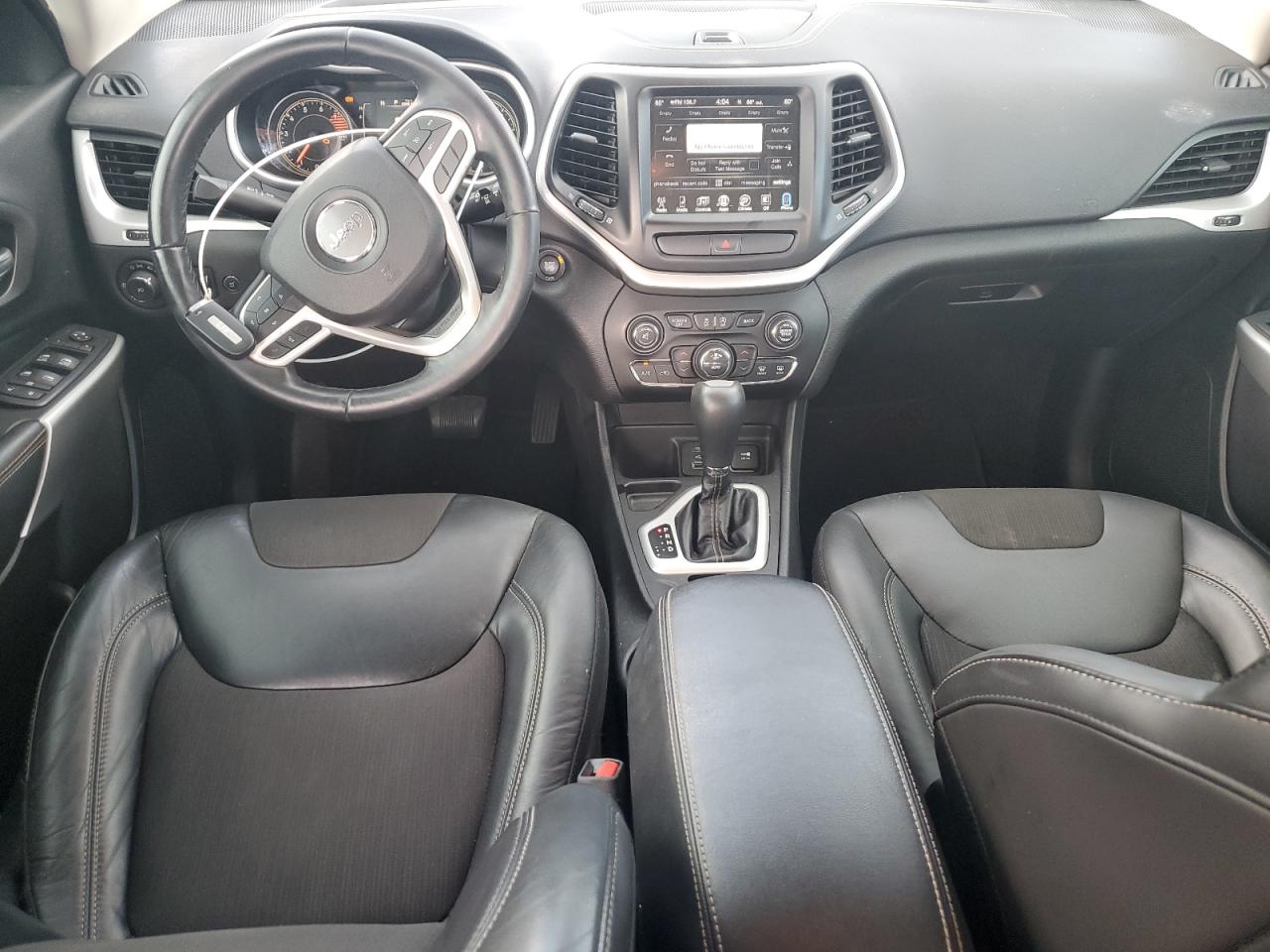 2018 Jeep Cherokee Latitude Plus VIN: 1C4PJLLX5JD511137 Lot: 81519885