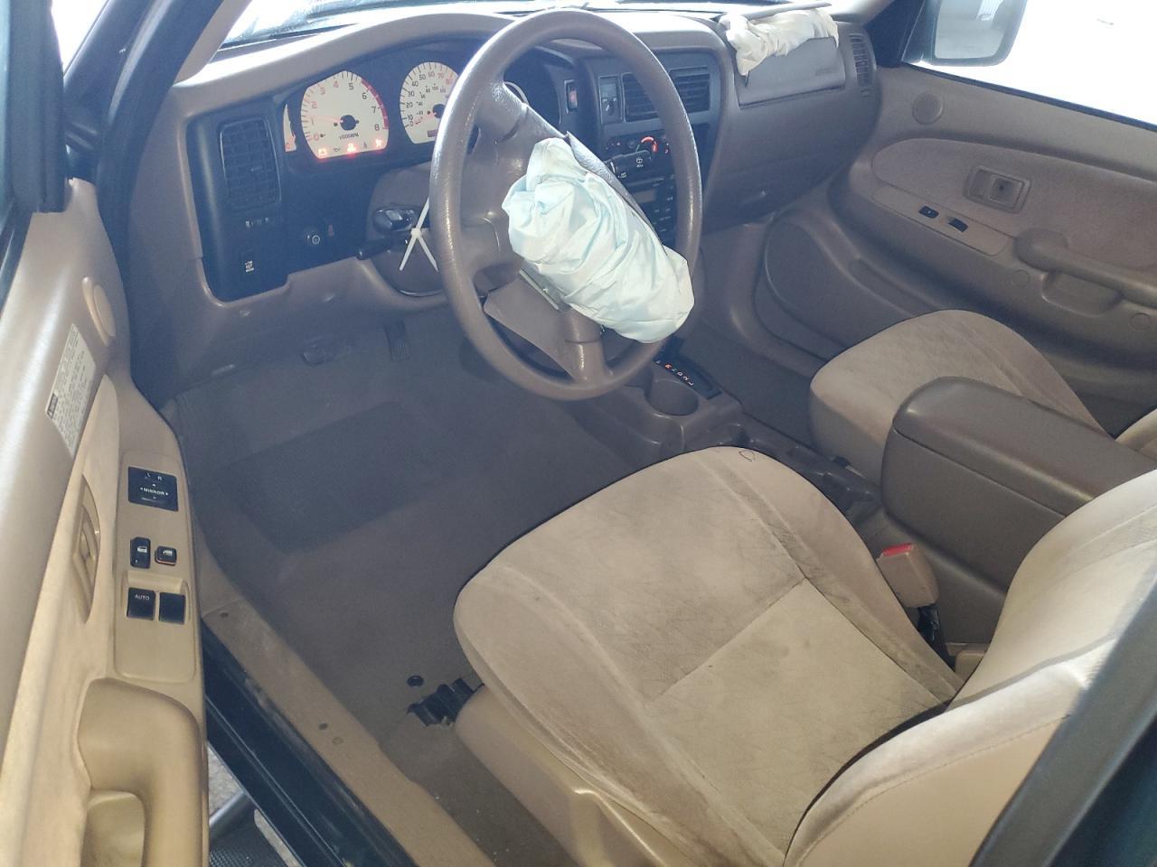 2002 Toyota Tacoma Xtracab Prerunner VIN: 5TESN92N82Z038215 Lot: 80173315