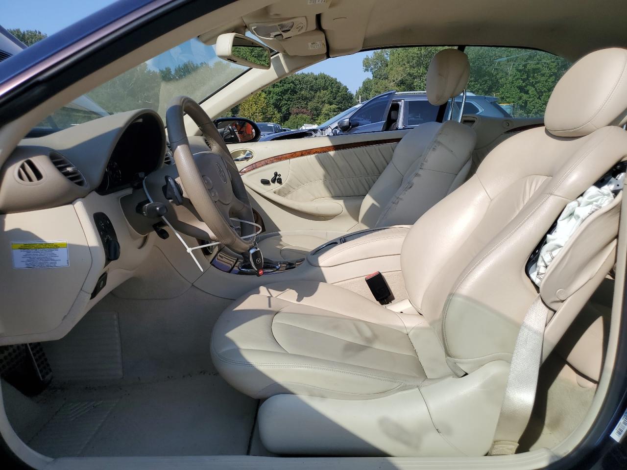 2008 Mercedes-Benz Clk 550 VIN: WDBTK72F28T097695 Lot: 80922155