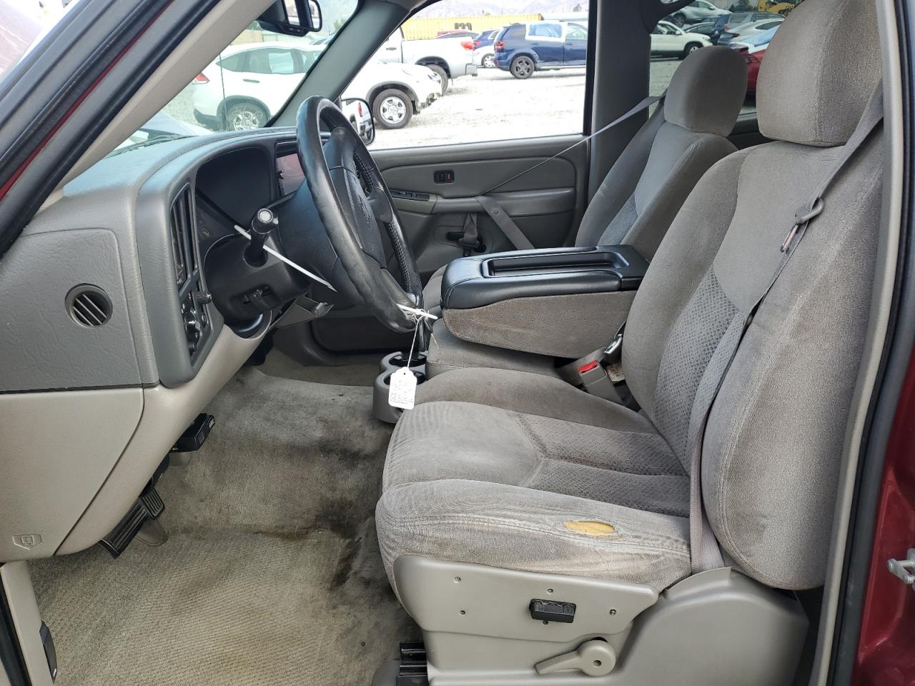 2004 Chevrolet Tahoe C1500 VIN: 1GNEC13V54J215424 Lot: 81526225