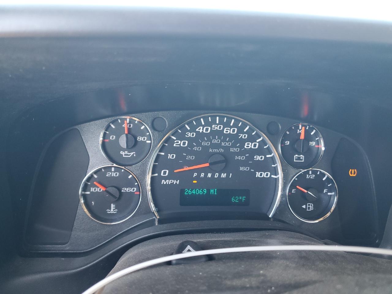 2013 Chevrolet Express G2500 VIN: 1GCWGGCG6D1122658 Lot: 81047535