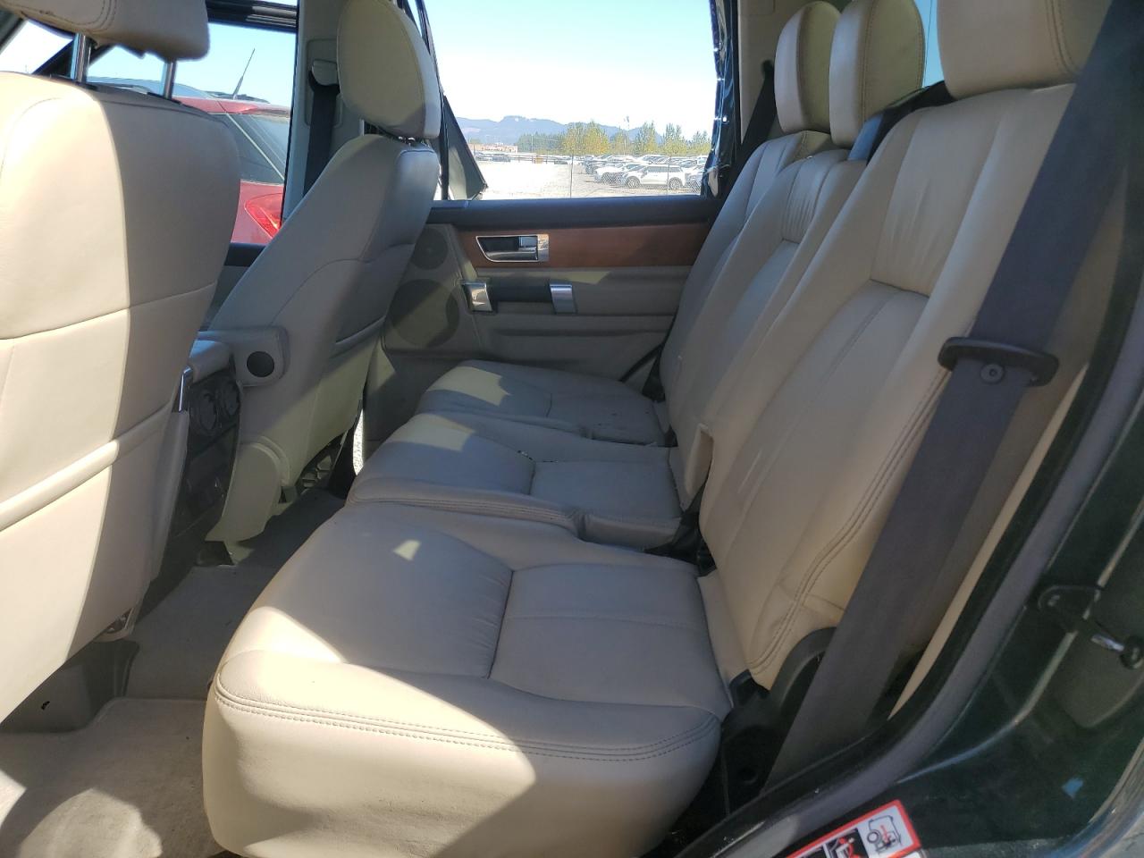 2015 Land Rover Lr4 Hse Luxury VIN: SALAK2V61FA757010 Lot: 84261565