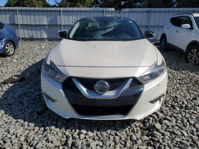  NISSAN MAXIMA 2017 Белы