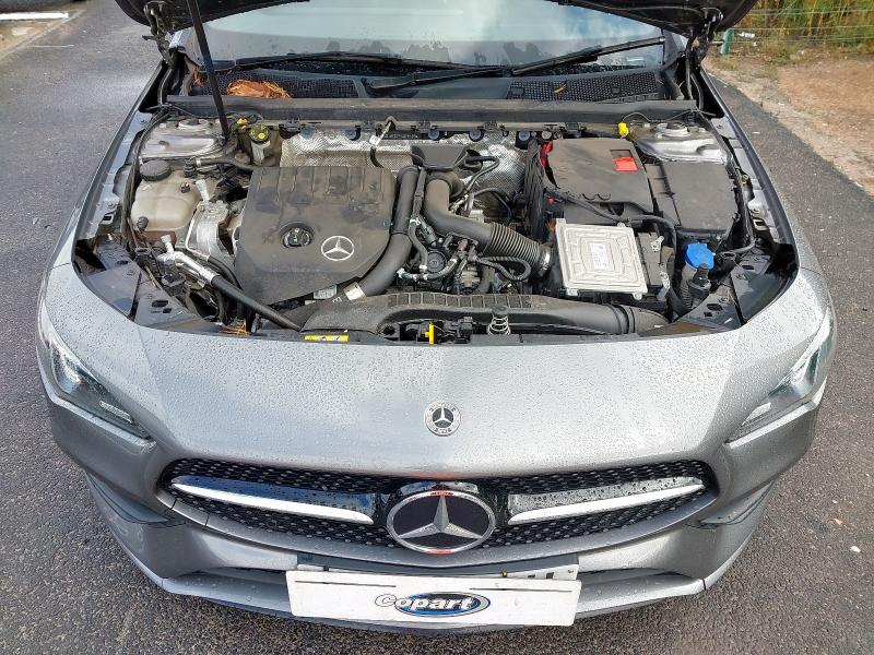 2023 MERCEDES-BENZ CLA 180 AMG LINE PREMIUM 