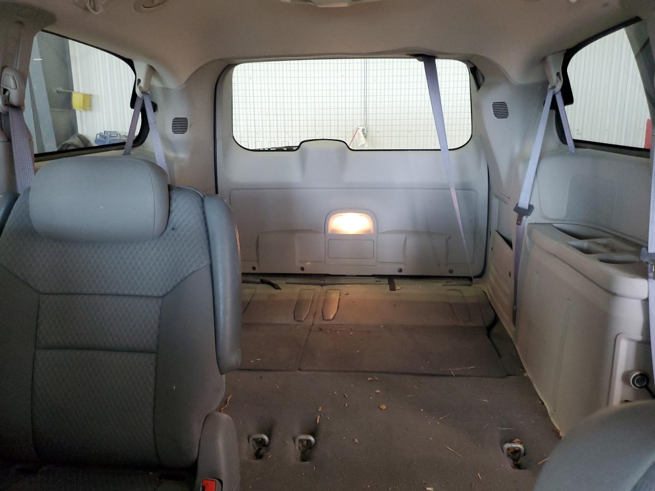 2010 Chrysler Town & Country Touring VIN: 2A4RR5D15AR240529 Lot: 81779895