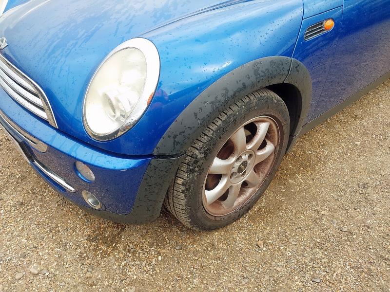 2006 MINI MINI COOPER 