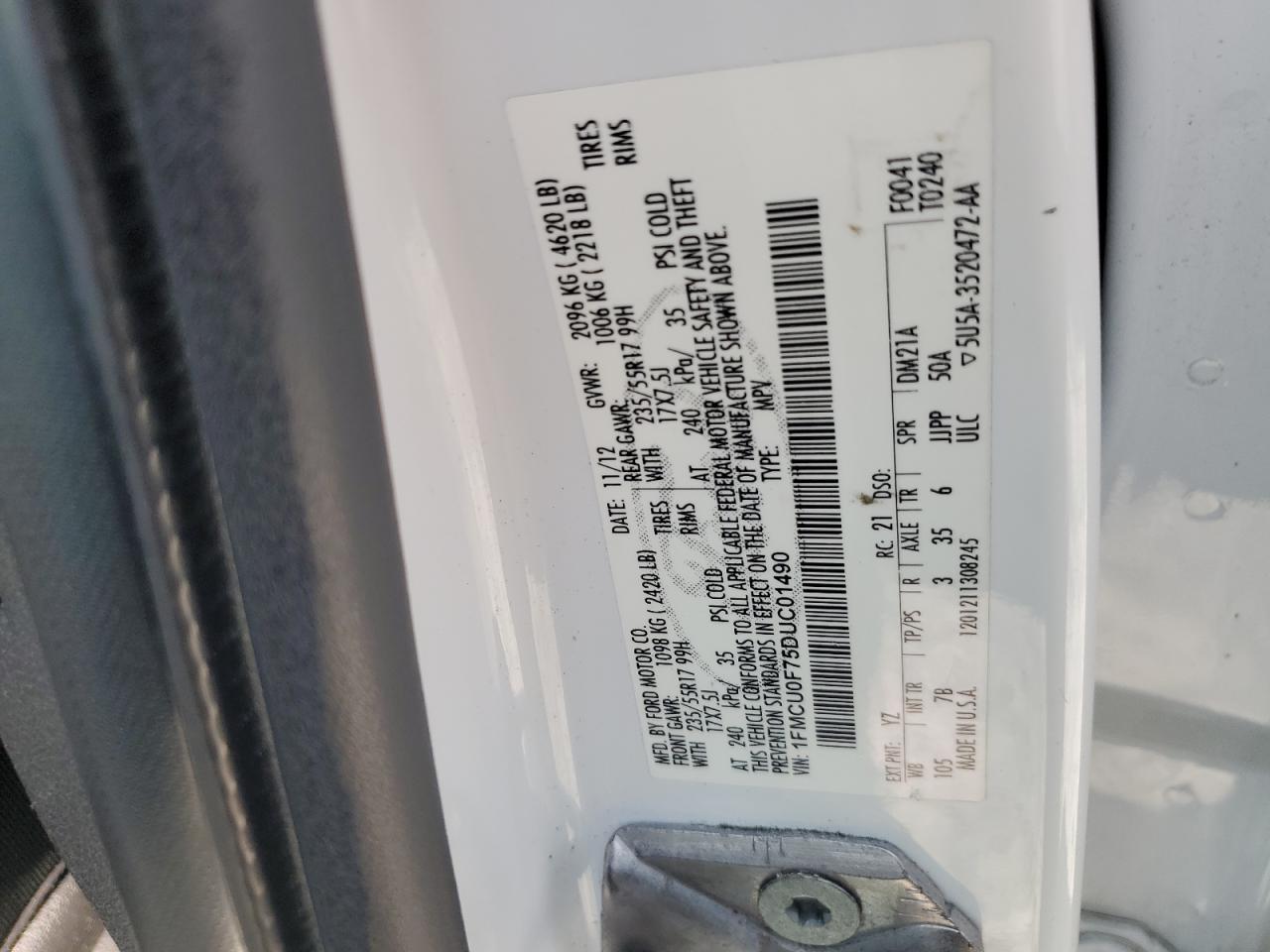 2013 Ford Escape S VIN: 1FMCU0F75DUC01490 Lot: 81547655