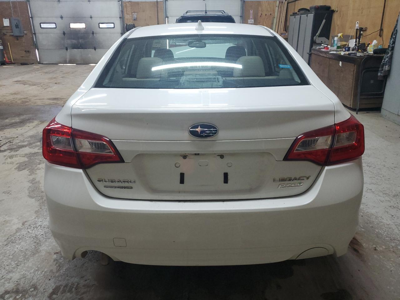 2016 Subaru Legacy 2.5I Limited VIN: 4S3BNAN68G3025055 Lot: 80713305