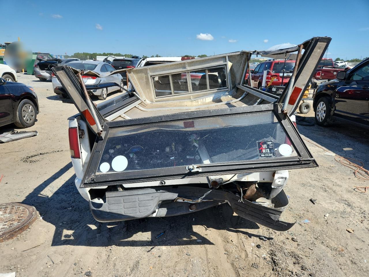 2002 GMC Sonoma VIN: 1GTCS19W328112543 Lot: 71814135