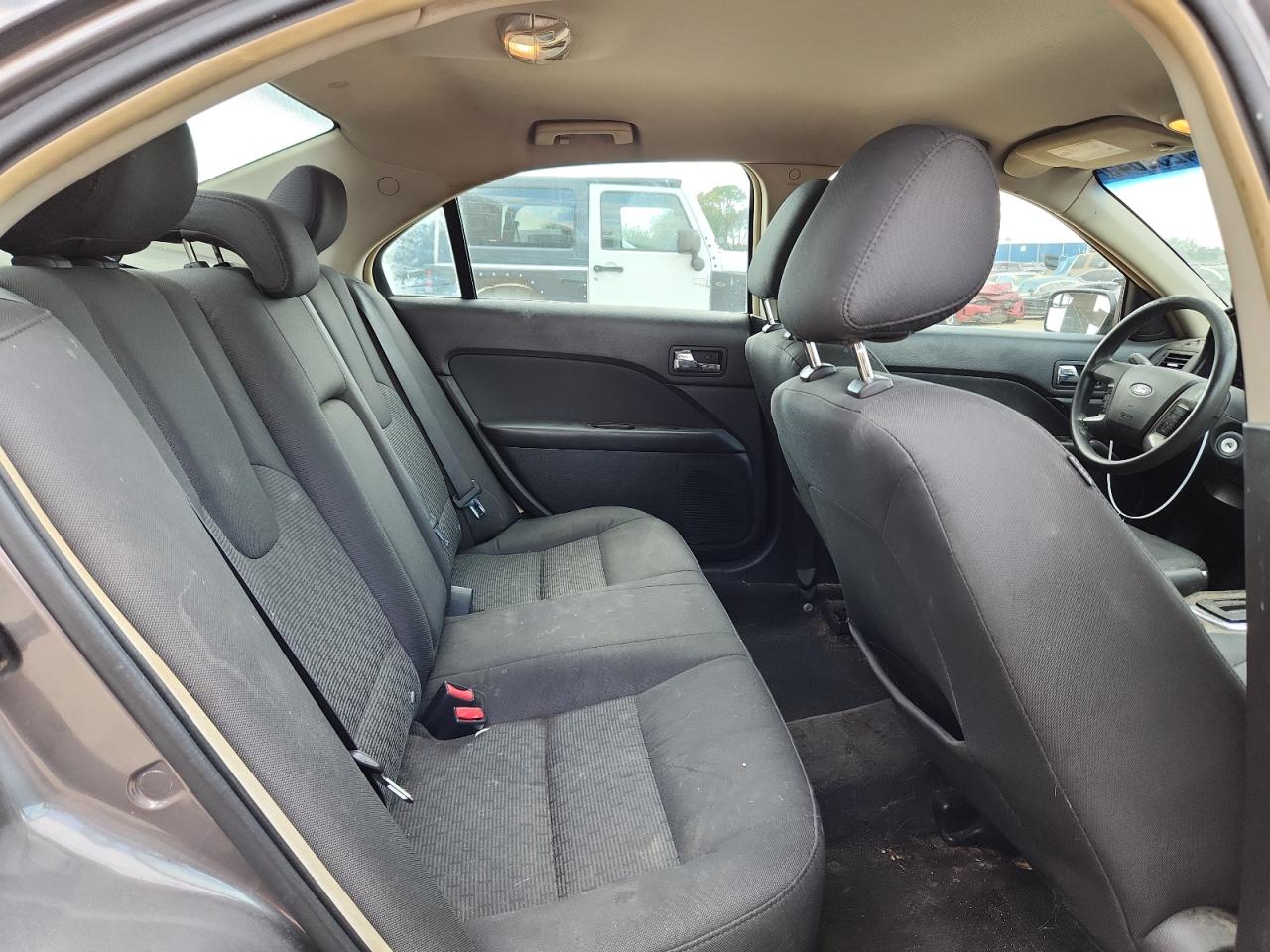 2011 Ford Fusion Se VIN: 3FAHP0HA9BR222444 Lot: 84232845