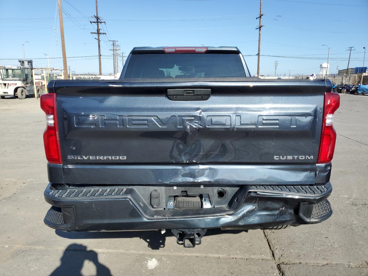 2021 Chevrolet Silverado C1500 Custom VIN: 1GCRWBEK3MZ318305 Lot: 84408085