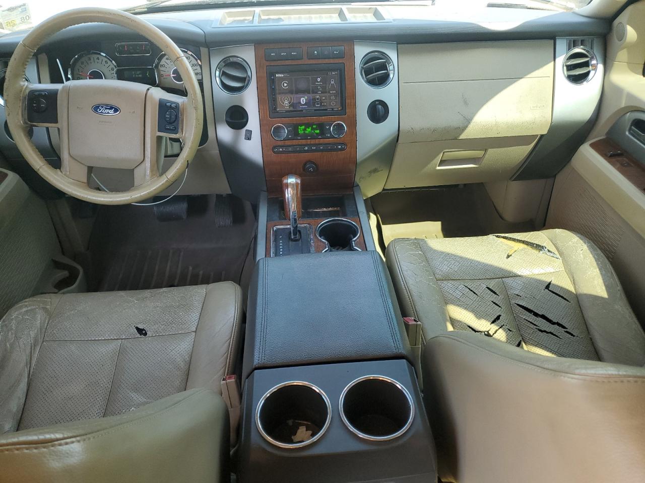 2010 Ford Expedition Eddie Bauer VIN: 1FMJU1H54AEB72028 Lot: 84581415