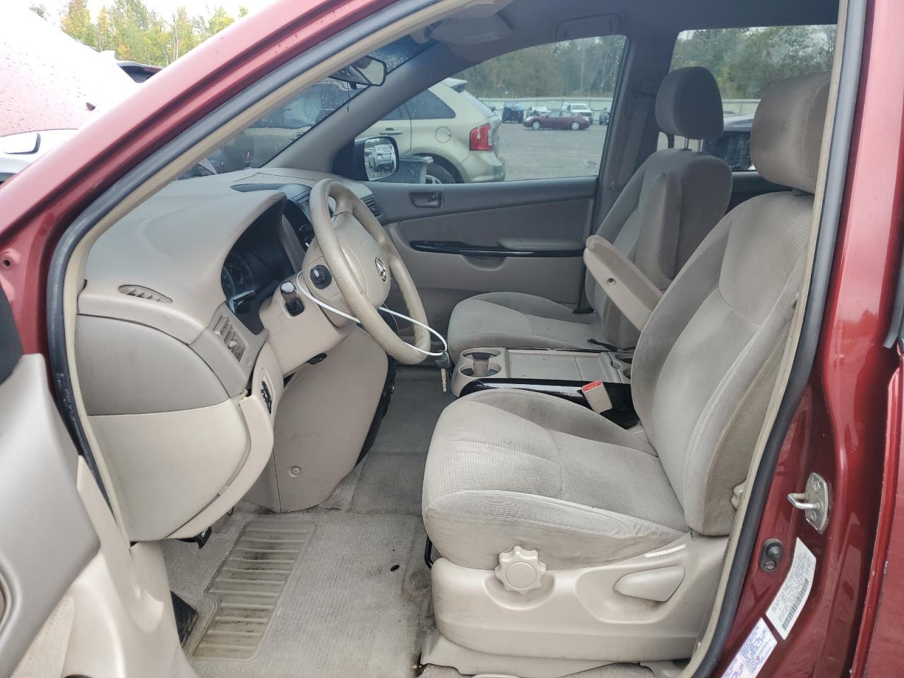 2004 Toyota Sienna Le VIN: 5TDBA23C24S002567 Lot: 81850045