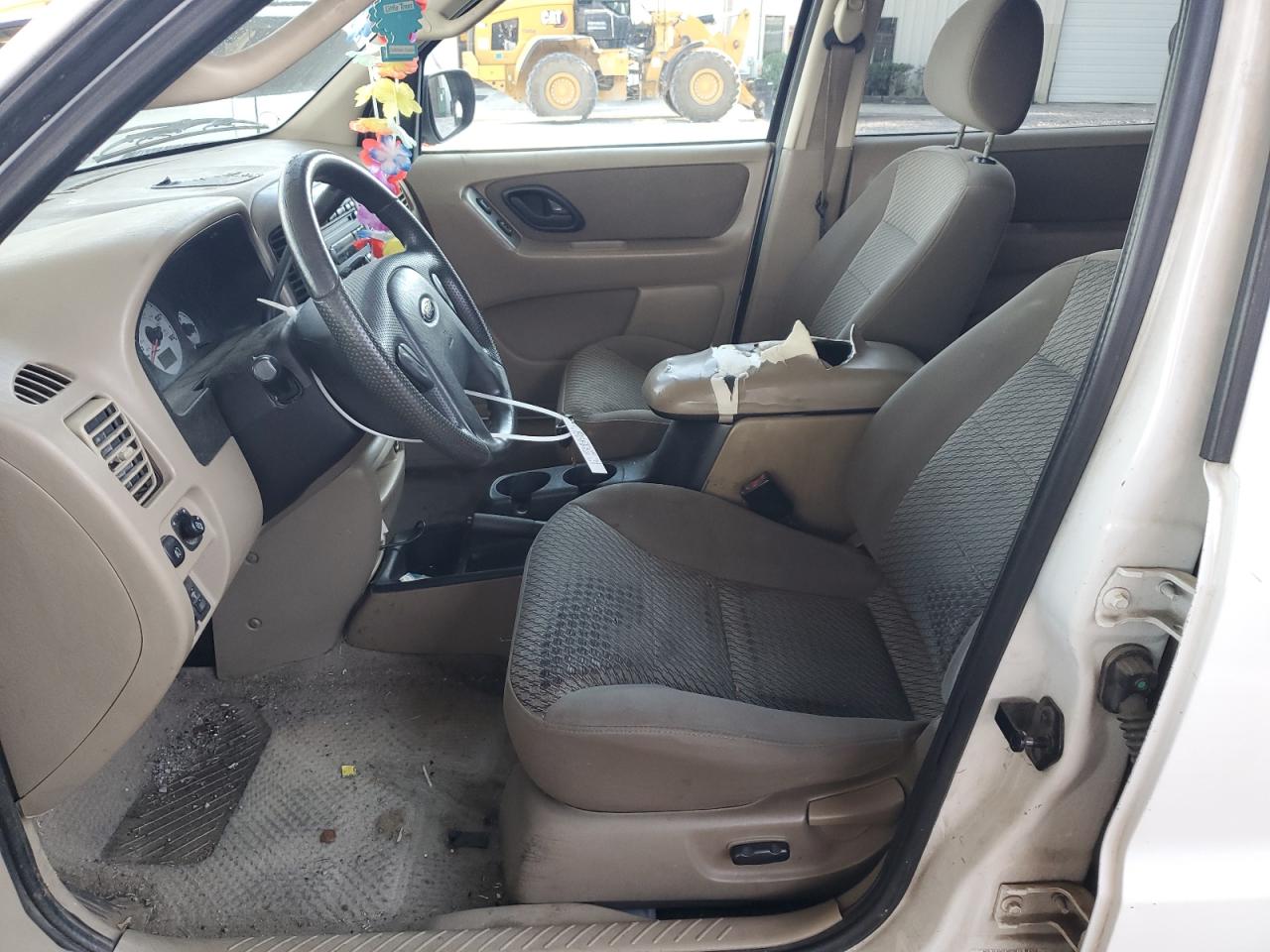 2003 Ford Escape Xlt VIN: 1FMYU03113KA61292 Lot: 81870115