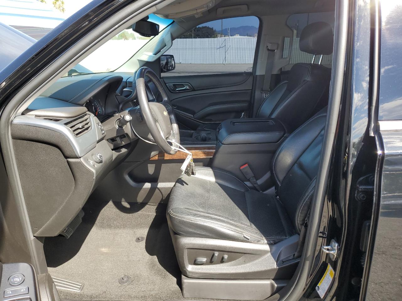 2018 Chevrolet Suburban C1500 Ls VIN: 1GNSCGKC0JR392448 Lot: 81735435