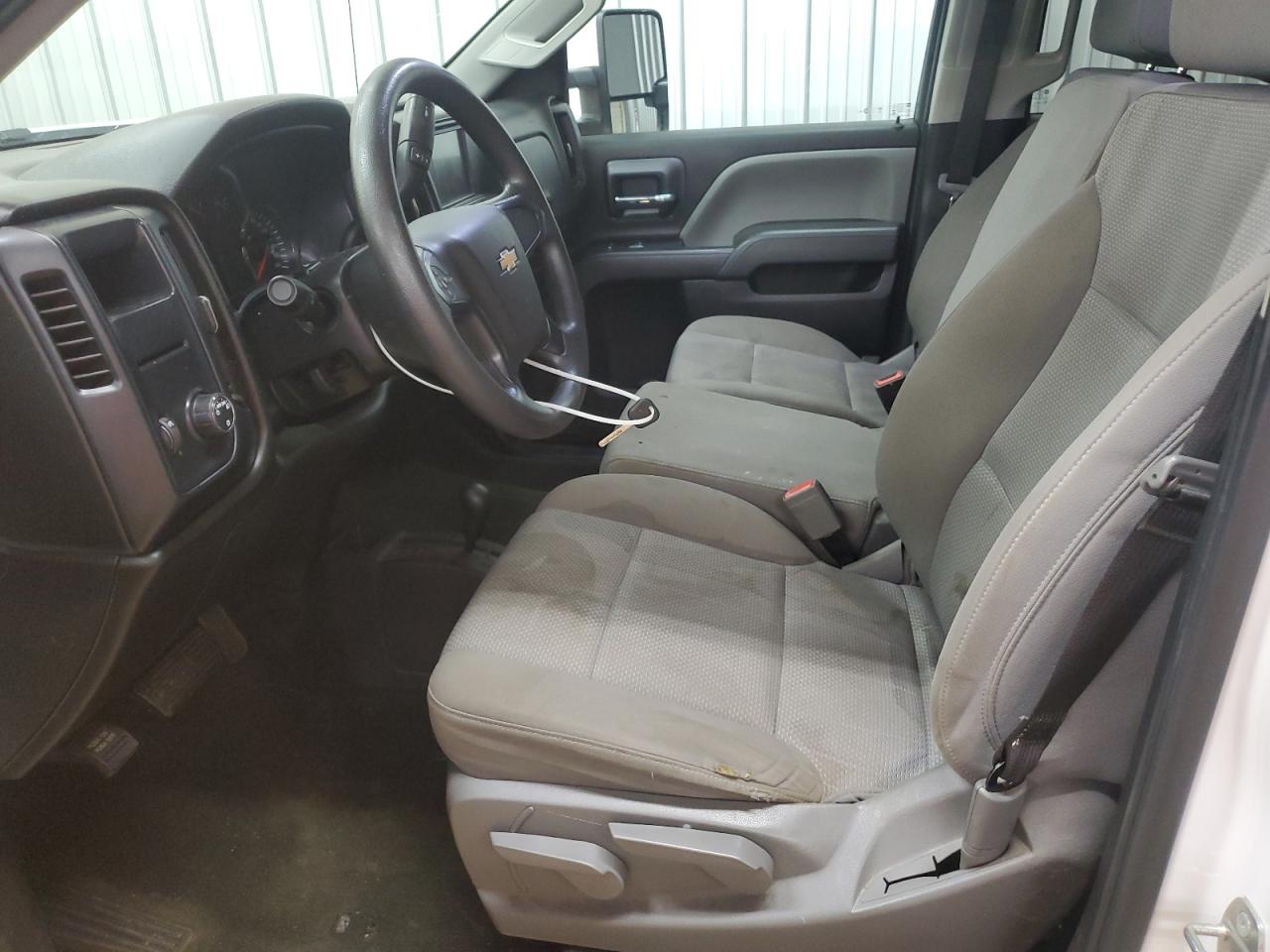 2018 Chevrolet Silverado K1500 Custom VIN: 1GCVKPEC9JZ363549 Lot: 81939075