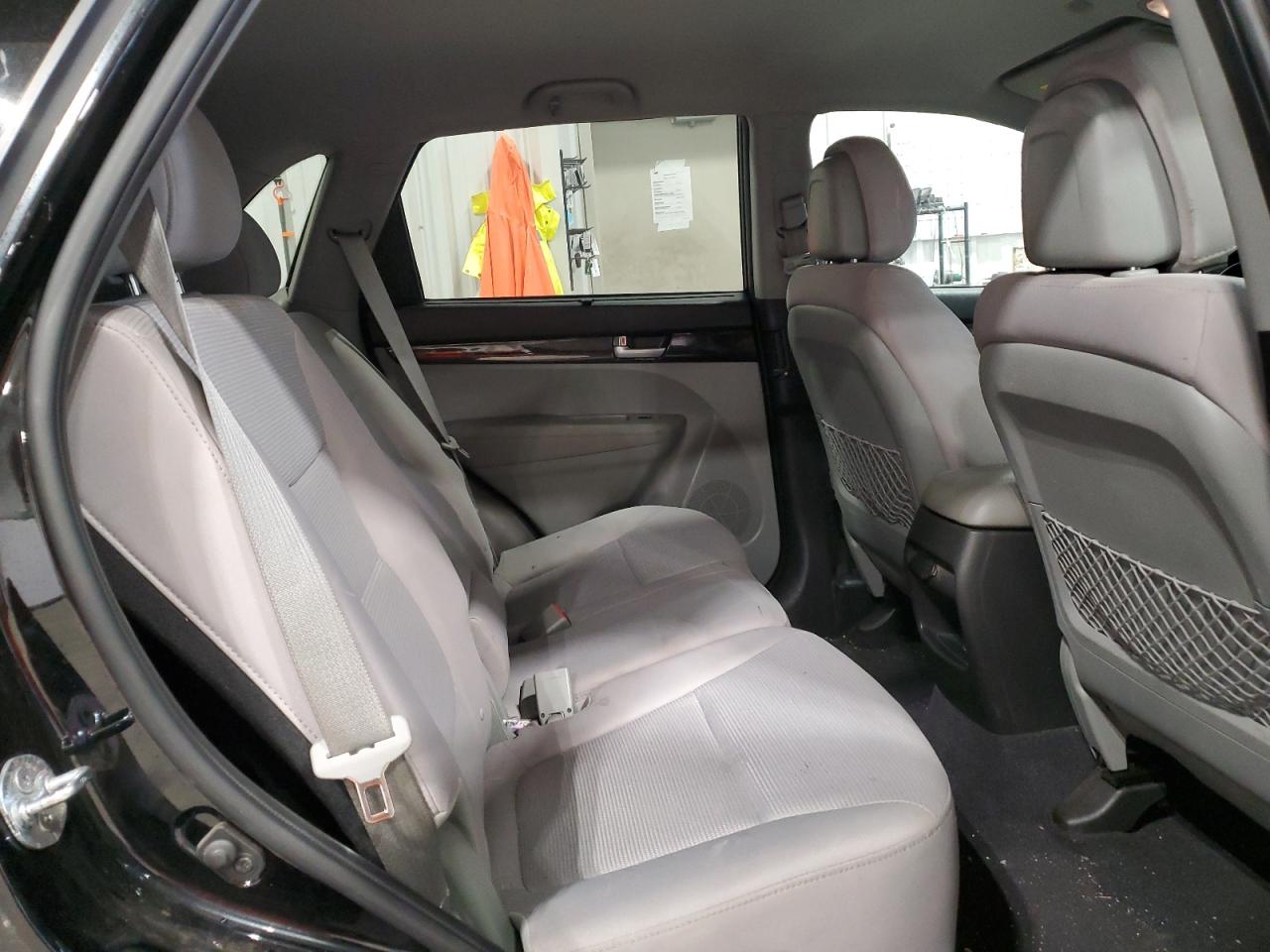 2014 Kia Sorento Lx VIN: 5XYKTCA62EG437665 Lot: 82126955