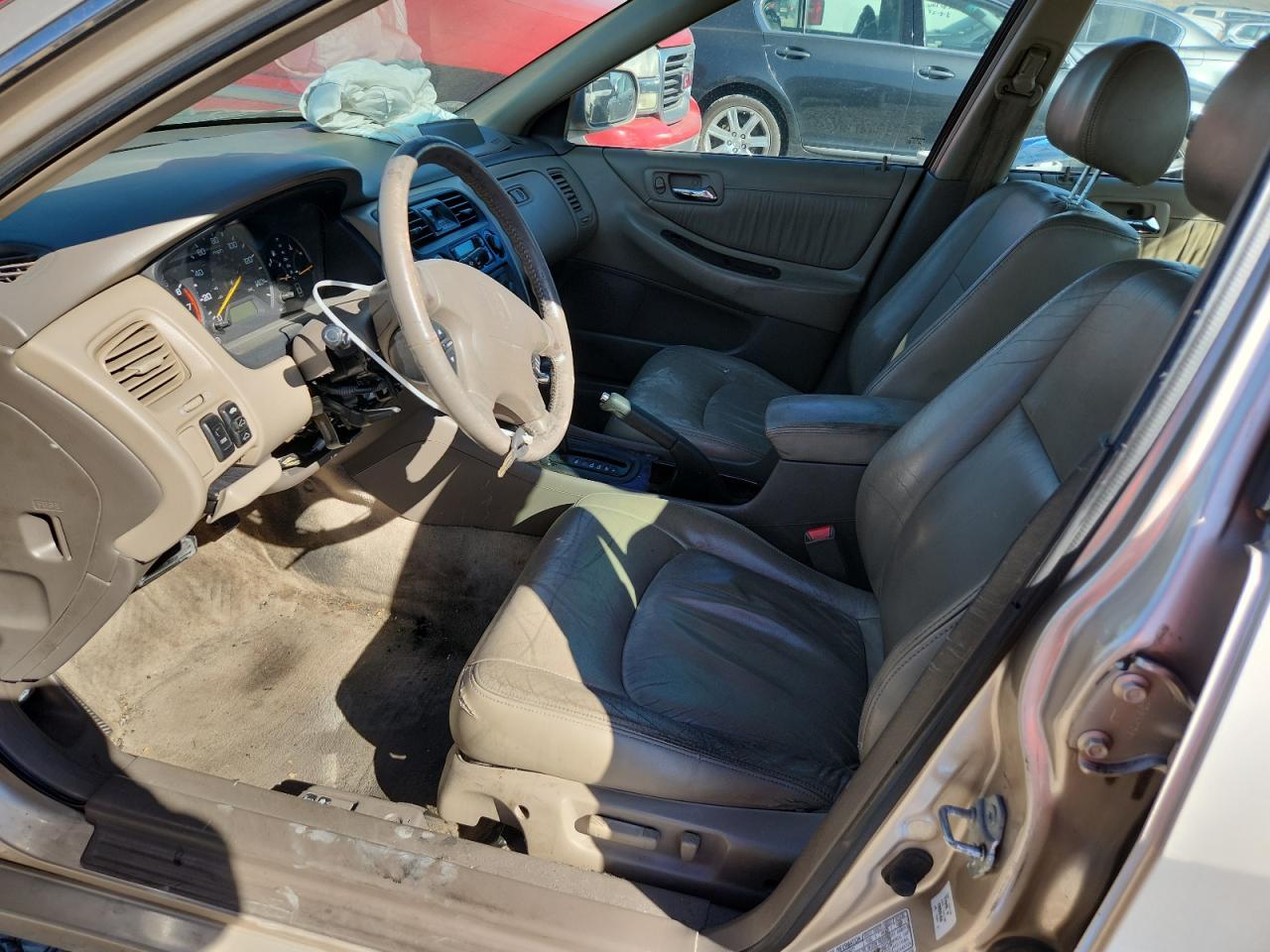 2000 Honda Accord Ex VIN: 1HGCG1656YA012663 Lot: 71738575