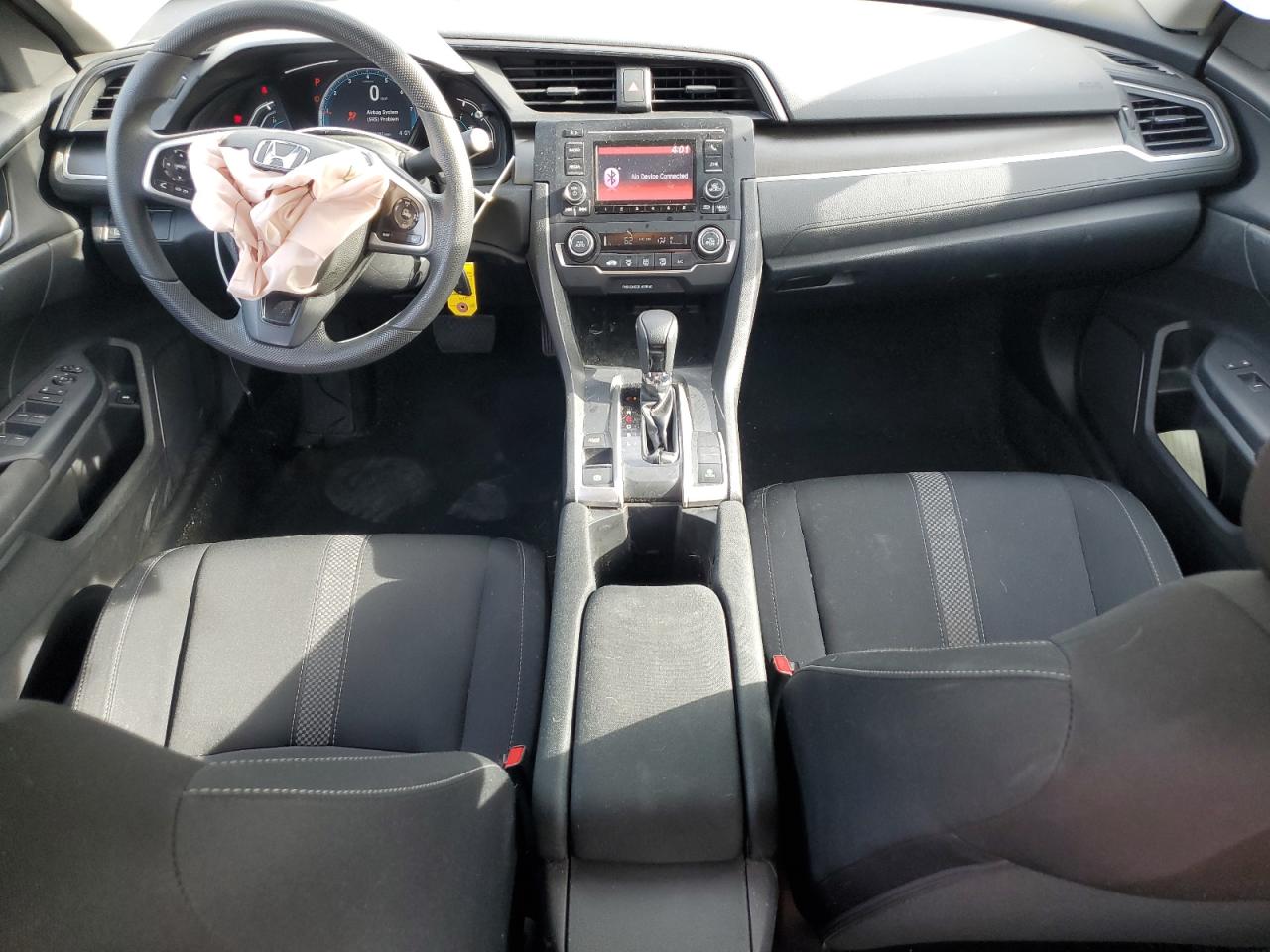 2020 Honda Civic Lx VIN: 19XFC2F63LE002264 Lot: 81190605