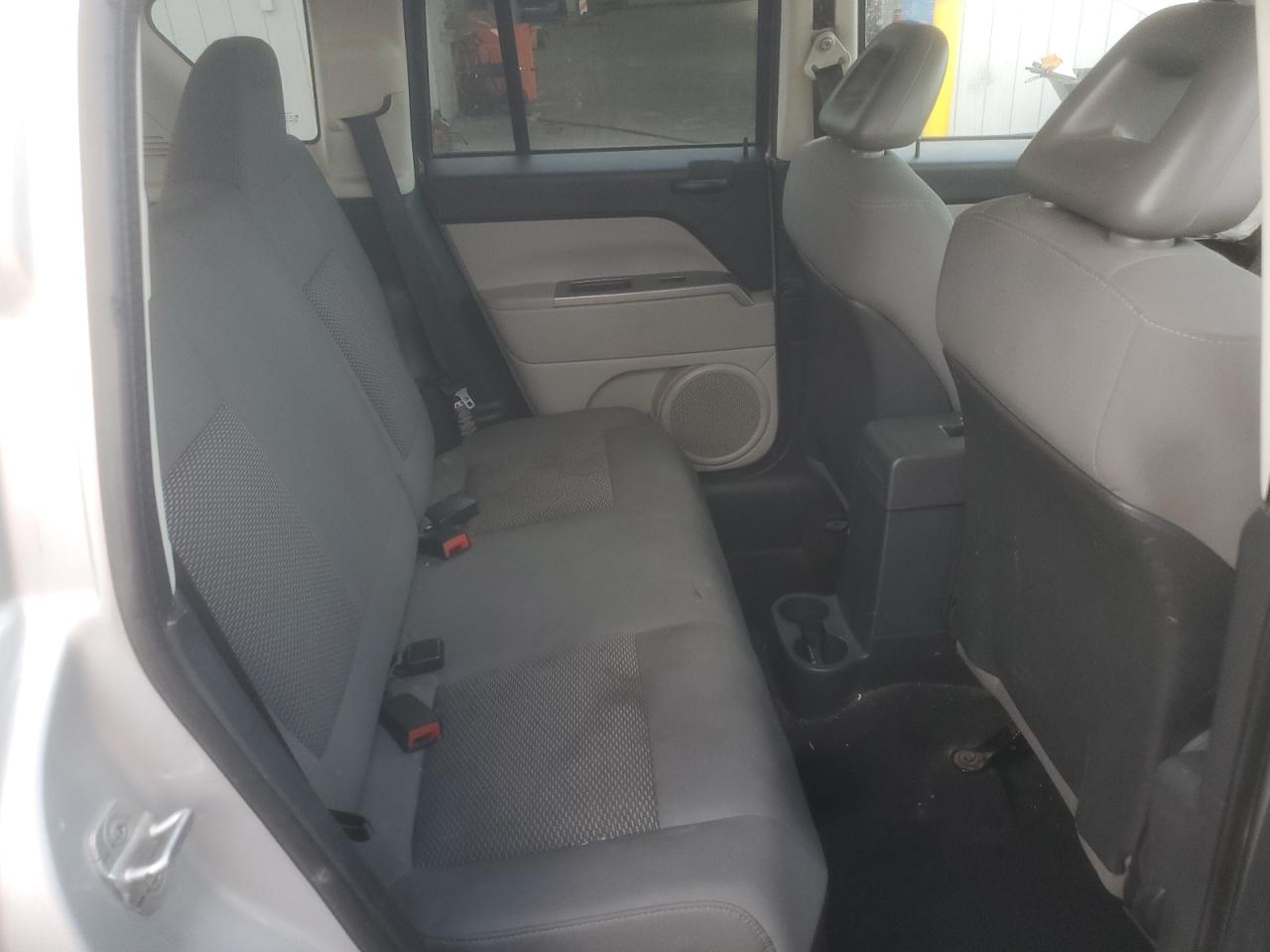 2007 Jeep Compass VIN: 1J8FF47W57D185636 Lot: 84288305