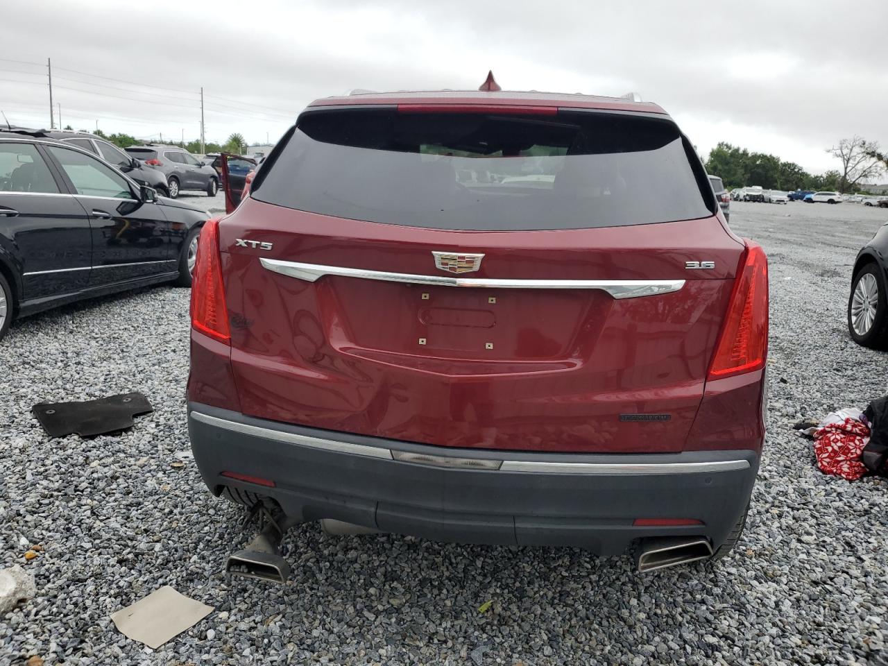 2017 Cadillac Xt5 Luxury VIN: 1GYKNBRS0HZ133479 Lot: 71280565
