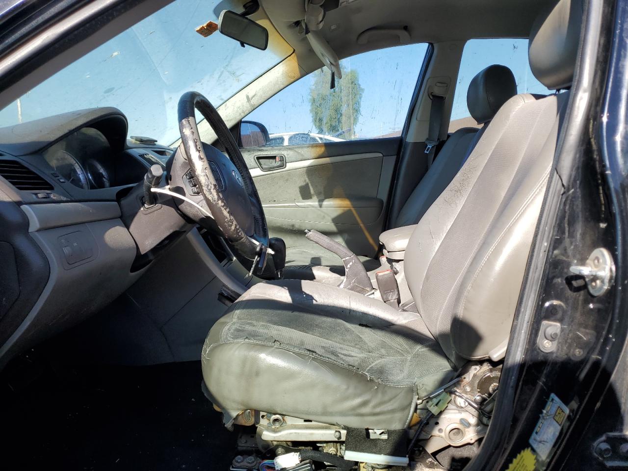 2017 Hyundai Sonata Hybrid VIN: KMHE24L33HA063382 Lot: 80005875