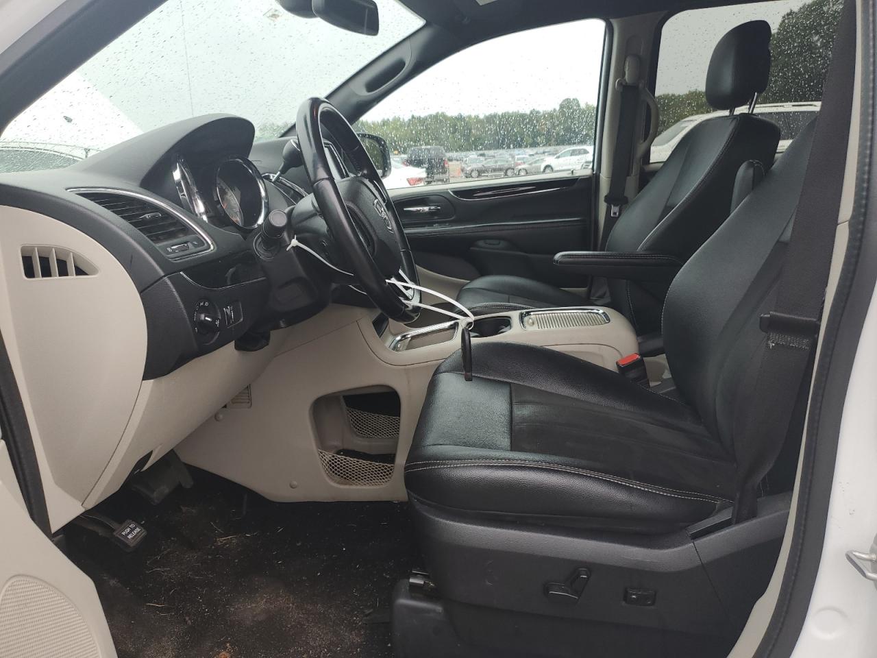 2019 Dodge Grand Caravan Sxt VIN: 2C4RDGCG3KR750577 Lot: 81810585