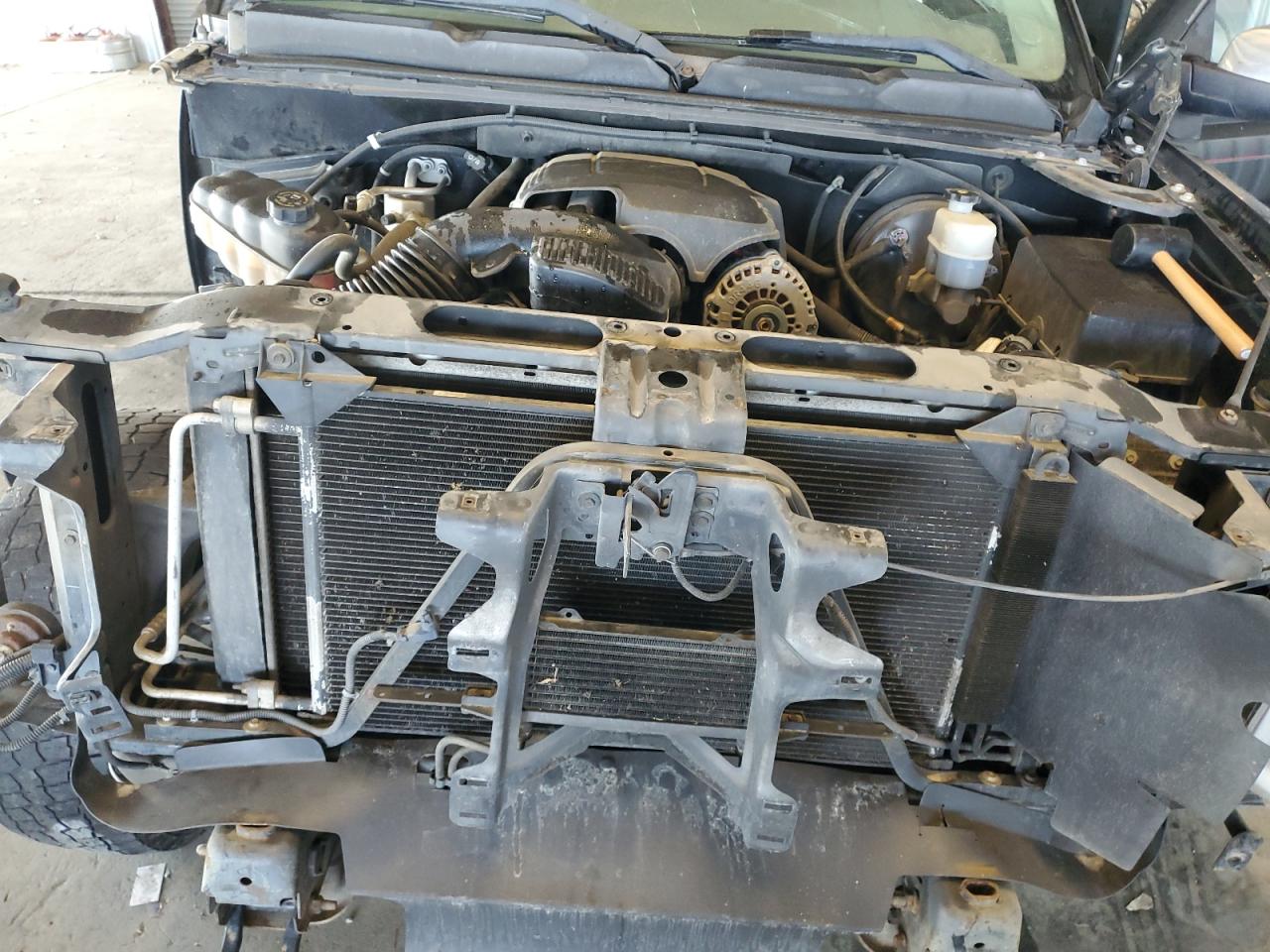 2010 Chevrolet Truck Slvrdo 1500 E C 4X4 VIN: 1GCSKSE39AZ257463 Lot: 81235775