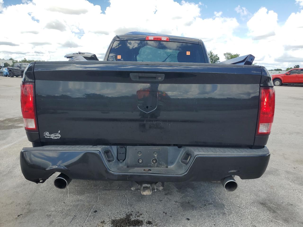 2015 Ram 1500 St VIN: 3C6JR6AT2FG612184 Lot: 70511855