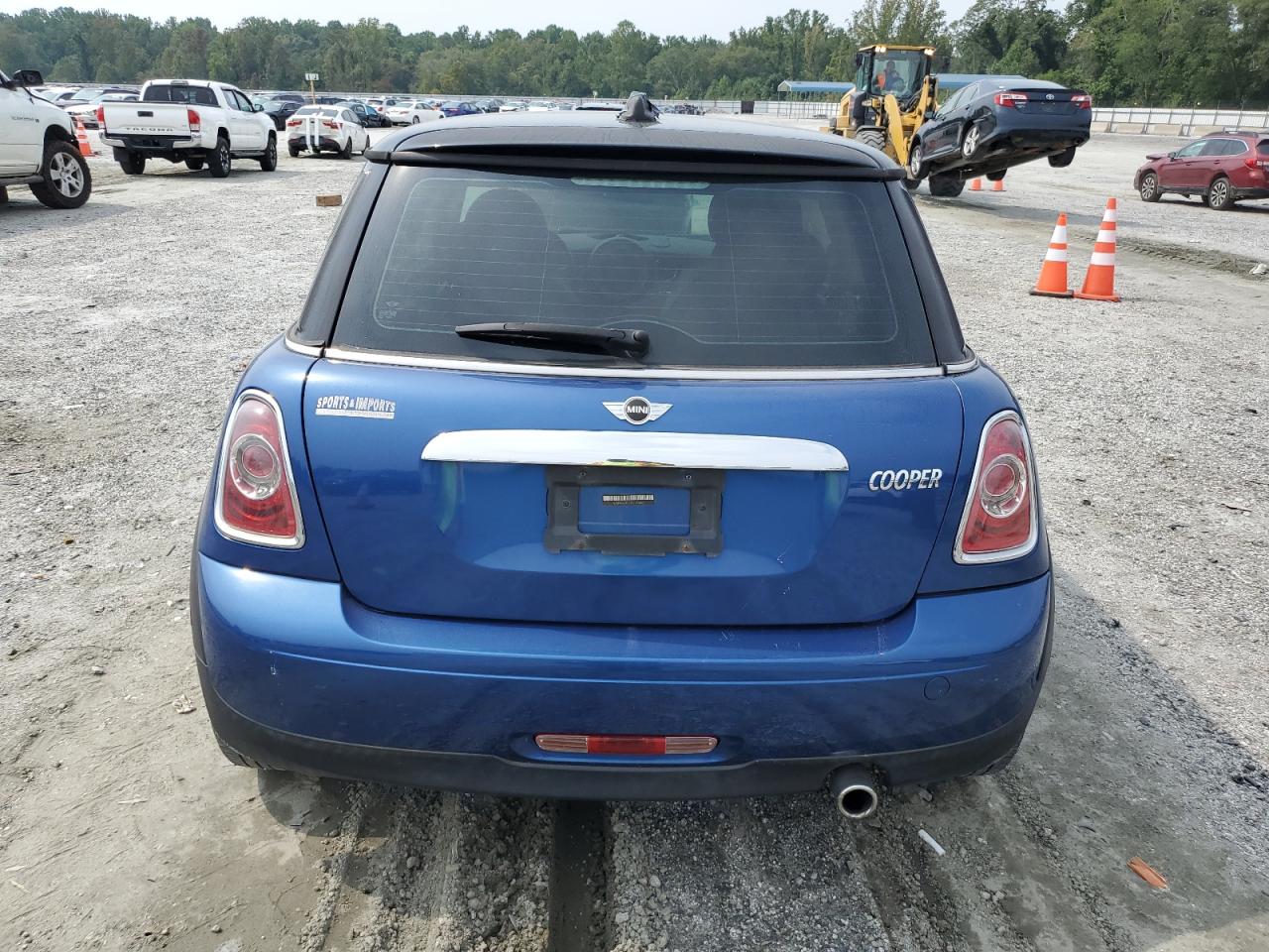 2012 Mini Cooper VIN: WMWSU3C52CT257604 Lot: 71843805