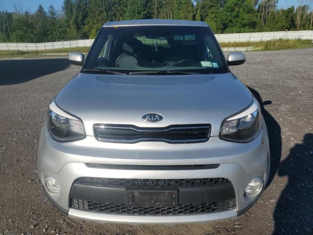  KIA SOUL 2017 Silver