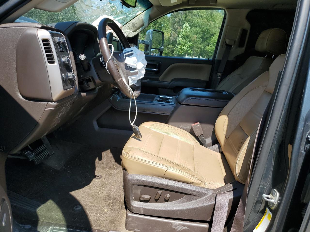 2018 GMC Sierra K2500 Denali VIN: 1GT12UEYXJF120956 Lot: 71837495