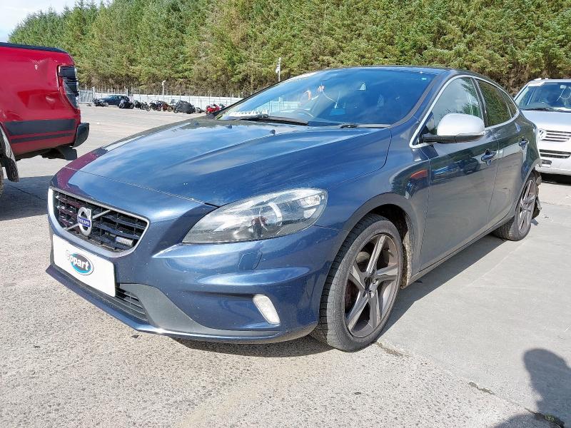2014 VOLVO V40 R-DESIGN LUX D2  for sale at Copart WHITBURN