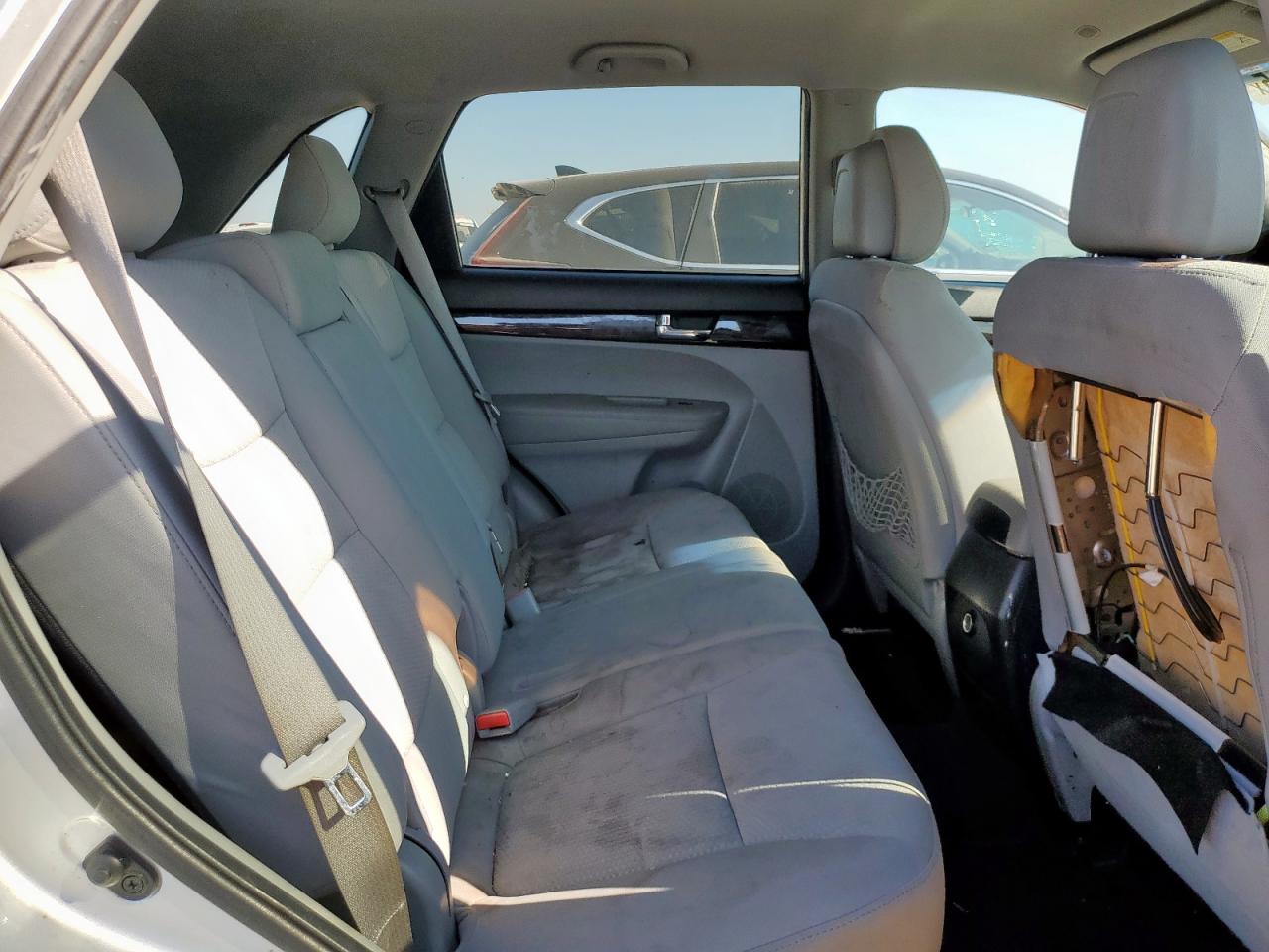 2012 Kia Sorento Base VIN: 5XYKT3A16CG191835 Lot: 81875845