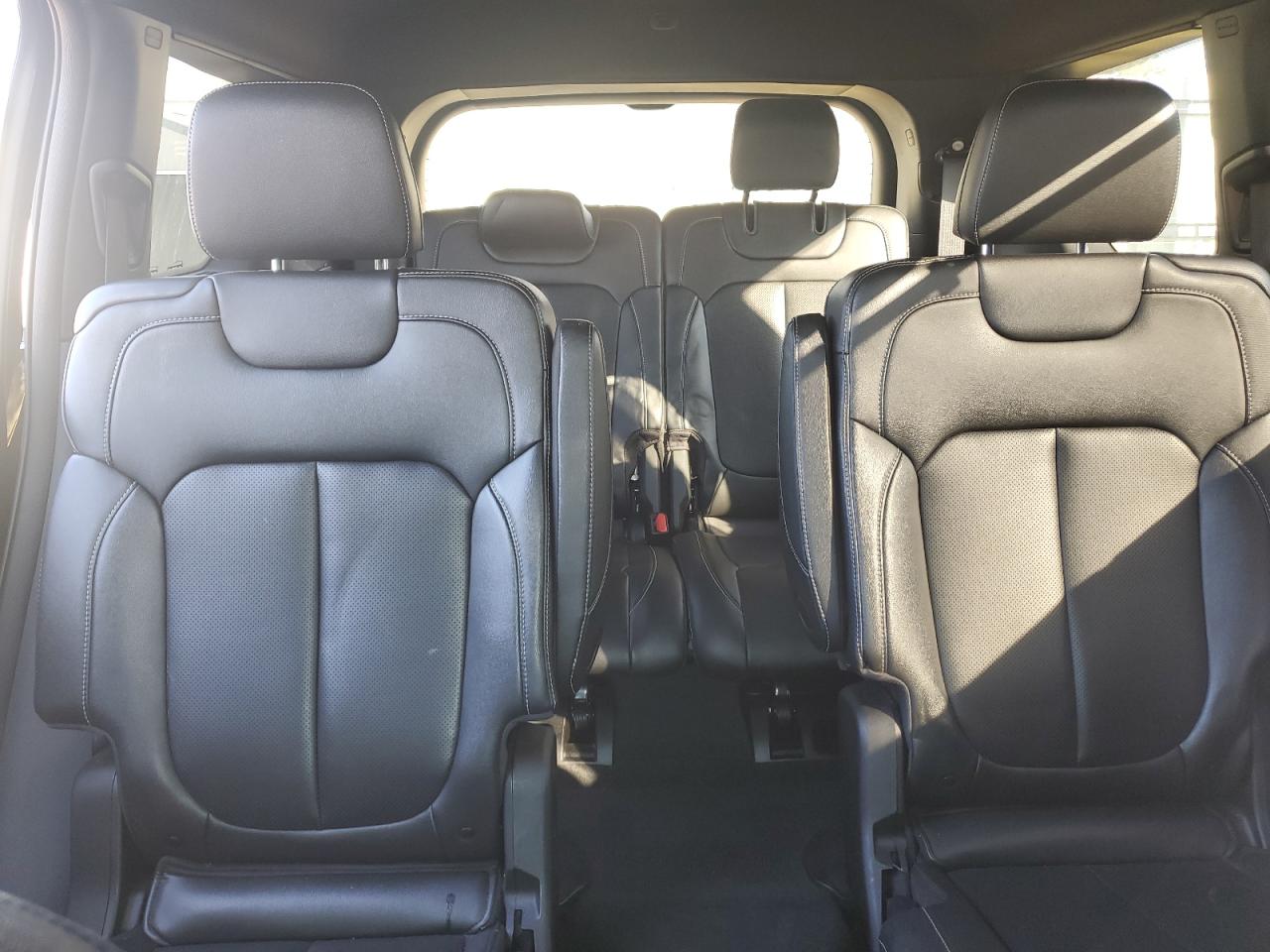 2024 Jeep Grand Cherokee L Limited VIN: 1C4RJKBG9R8542609 Lot: 71413585