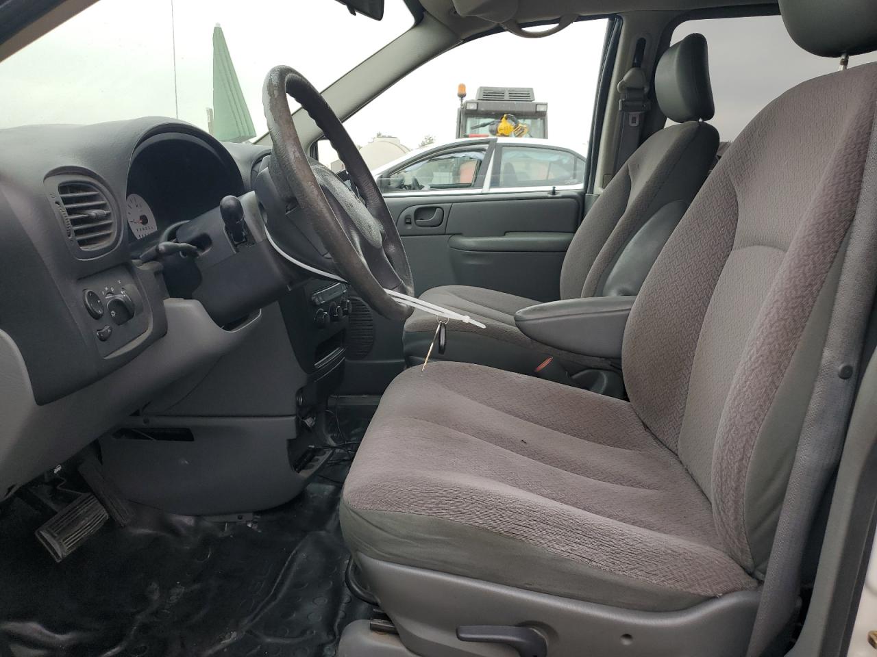 2007 Dodge Grand Caravan C/V VIN: 1D4GP23R17B117314 Lot: 81442875