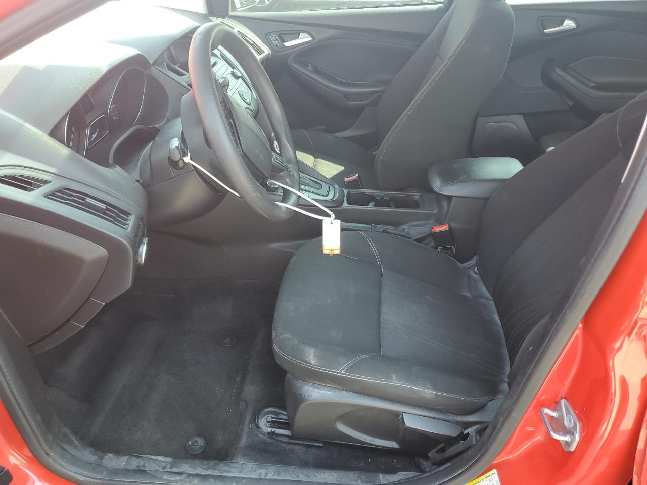 2017 Ford Focus Se VIN: 1FADP3K21HL271940 Lot: 80479095