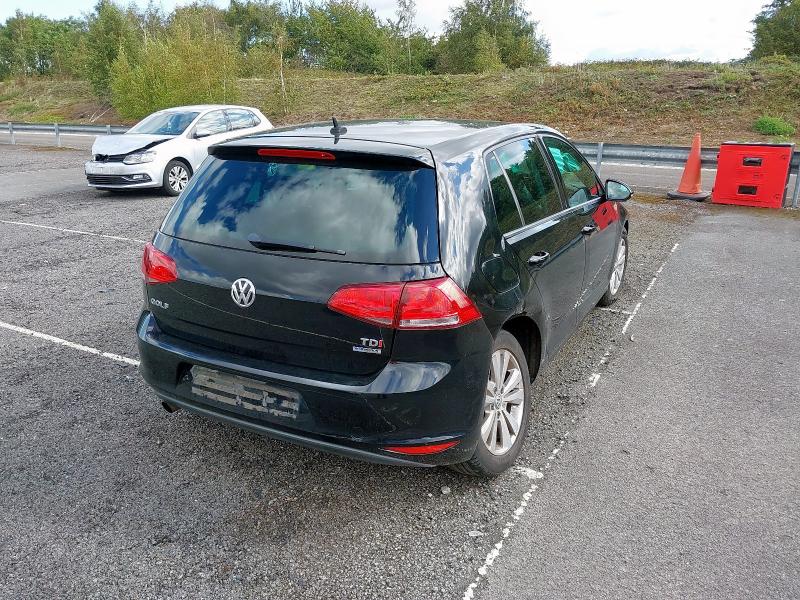 2014 VOLKSWAGEN GOLF SE BLUEMOTION TECH T 
