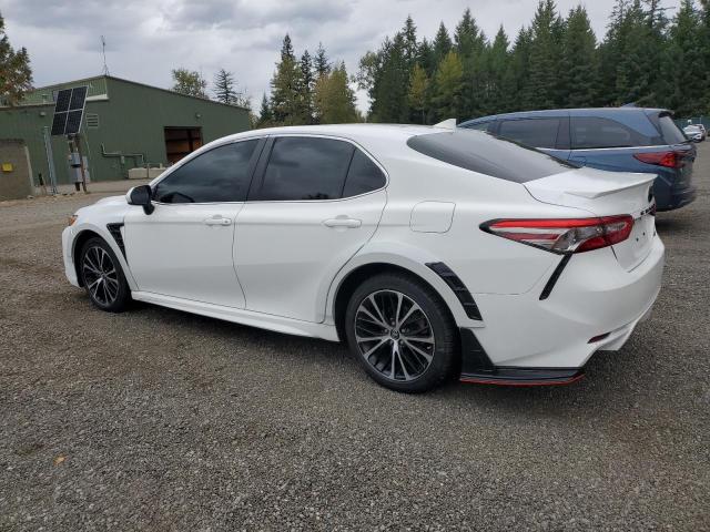  TOYOTA CAMRY 2019 Белы