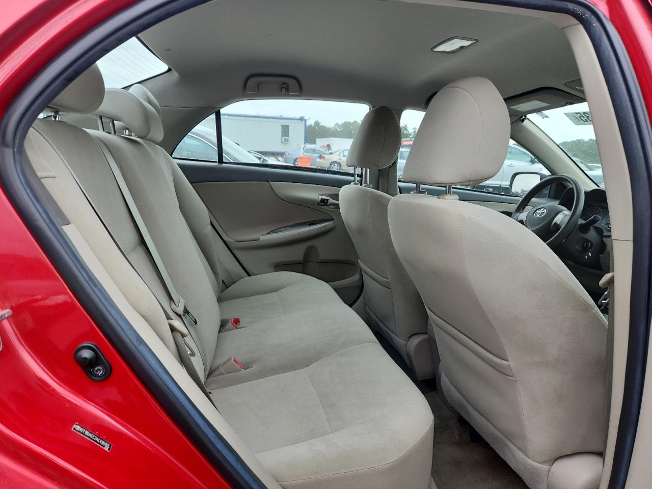 2010 Toyota Corolla Base VIN: 2T1BU4EE2AC490165 Lot: 84247435