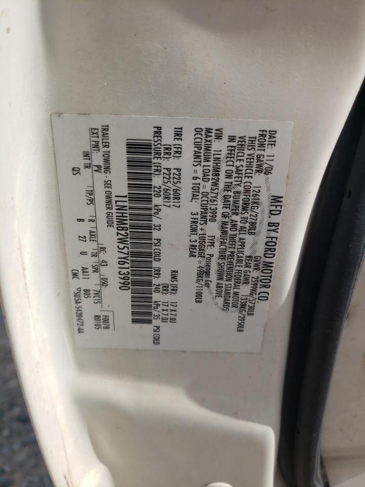 2007 Lincoln Town Car Signature Limited VIN: 1LNHM82W57Y613990 Lot: 84193425