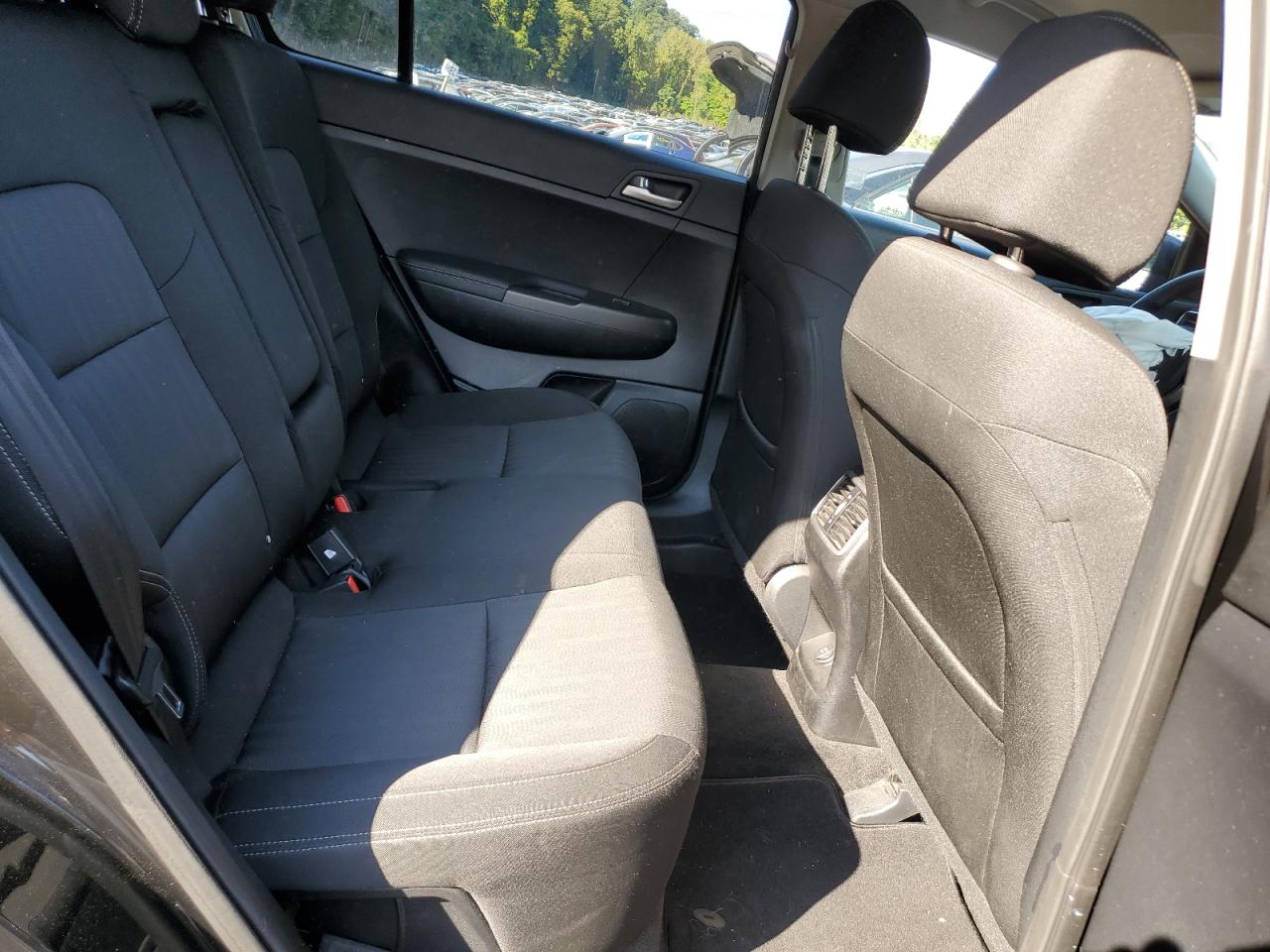 2020 Kia Sportage Lx VIN: KNDPMCAC4L7656145 Lot: 80713315