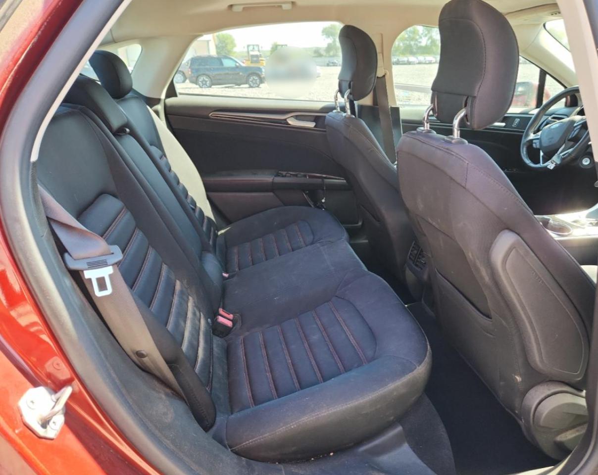 2014 Ford Fusion Se VIN: 3FA6P0H71ER225998 Lot: 84230625