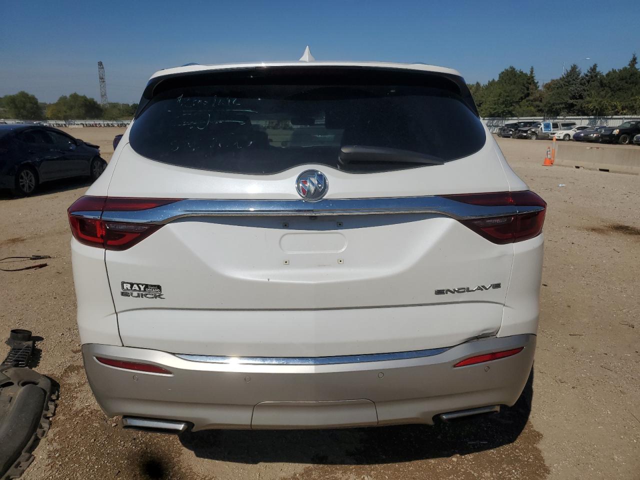 2018 Buick Enclave Essence VIN: 5GAERBKW6JJ136543 Lot: 80804575
